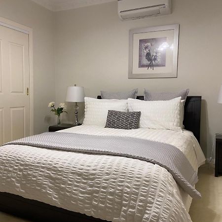 Cosy Private Room Easy Access To City & Airport Melburne Exterior foto